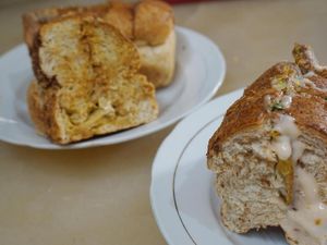 Cari Jajanan Sore Enak? 5 Makanan Ini Bisa Jadi Pilihan