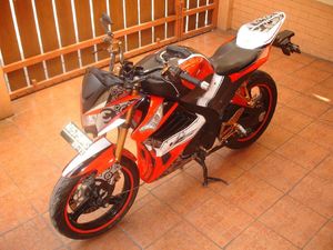 Modifikasi Yamaha V-Ixion Perpaduan Street dan Sport Bike