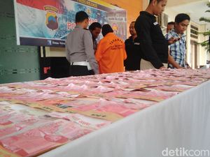 Dimas Kanjeng Ditangkap, Pengganda Uang di Cilacap Sempat Berhenti