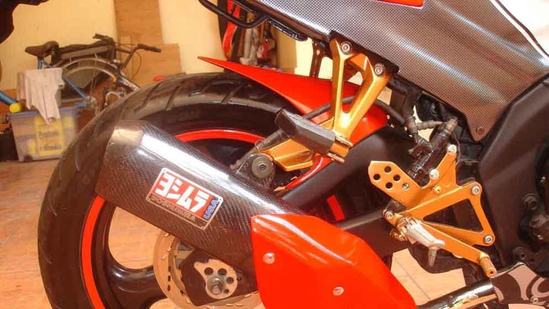 Modifikasi Yamaha V-Ixion Perpaduan Street dan Sport Bike