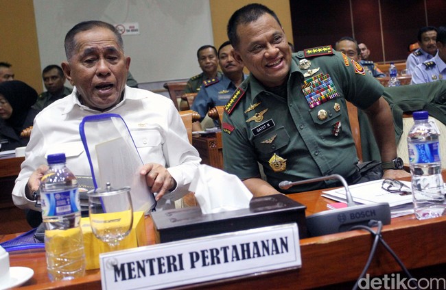 3 Tahun Pemerintahan Jokowi-JK, Menhan: Semua Baik dan Nurut Kita 3 Tahun Pemerintahan Jokowi-JK, Menhan: Semua Baik dan Nurut Kita