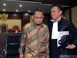 Auditor BPK Didakwa TPPU dengan Beli Tanah dan Mobil