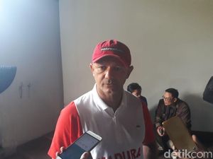 Pelatih Madura United: Persib Sulit Dikalahkan, Suporternya Istimewa