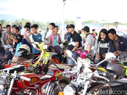 Puluhan Modifikator Ikuti Kontes Final Modifikasi Motor Honda