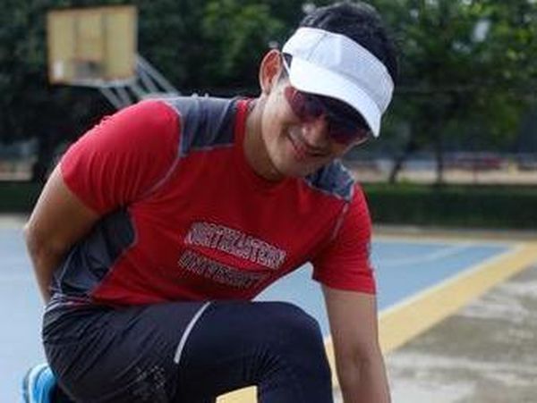 5 Fakta Sneakers SandiUno yang Dipakai Sandiaga di Hari Pertama Kerja