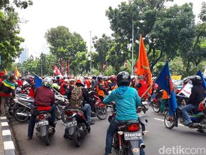 Pengajuan UMP Diterima, Demo Buruh di Balai Kota Bubar