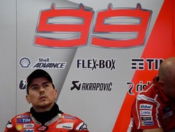 Lorenzo Belum Mau Berkorban untuk Dovizioso