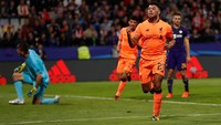 Alex Oxlade Chamberlain membuktikan diri sudah bisa memberikan kontribusi untuk Liverpool. Dia menjebol gawang Maribor pada menit ke-86. (Foto: Paul Childs/Reuters)