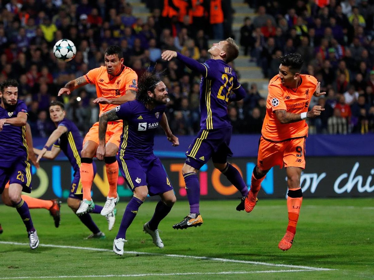 Liverpool saat melawan Maribor (Foto: Paul Childs/Reuters)