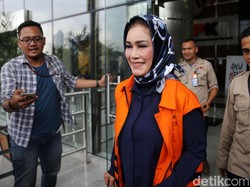 Periksa Timses, KPK Dalami Biaya Safari Politik Bunda Sitha