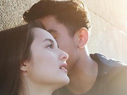 Unggah Foto Mesra Chelsea Islan dan Kekasih, Ini Kata Ryan Ogilvy