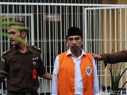 Wawan Jenderal NII di Garut Dituntut 10 Tahun Penjara