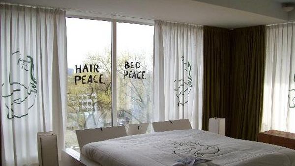 Foto: Saksi Bisu John Lennon dan Yoko Ono di Hotel Mewah