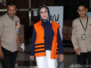 Bunda Sitha Kembali Diperiksa KPK