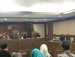 Kreditur Pertanyakan Proposal Perdamaian First Travel