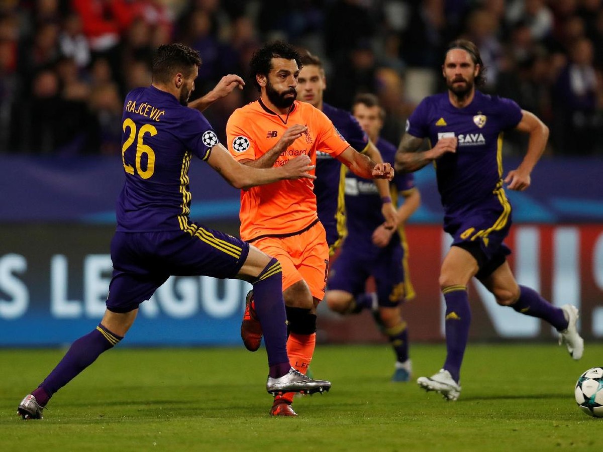 Aksi Mohamed Salah saat Liverpool mencukur Maribor 7-0 (Foto: Paul Childs/Reuters)
