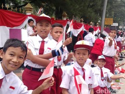 Murid di DKI yang Libur Asian Games Diberi PR agar Tak Main Gadget