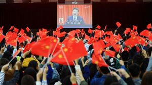 Saat Rakyat China Serius Menyimak Pidato 3,5 Jam Presiden Xi
