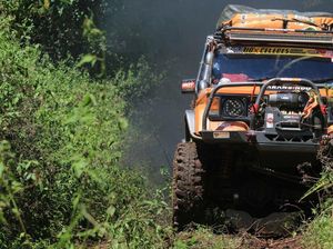 Peserta IOX 2017 Celebes Nikmati Kerasnya Jalur Kendari-Makassar Peserta IOX 2017 Celebes Nikmati Kerasnya Jalur Kendari-Makassar