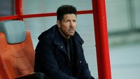 Diego Simeone. Pelatih Atletico Madrid ini menjadi salah satu nama yang paling sering disebut sebagai kandidat kuat manajer masa depan di Chelsea. Apalagi Roman Abrahimovich konon menyenangi gayanya. (Foto: David Mdzinarishvili/Reuters)