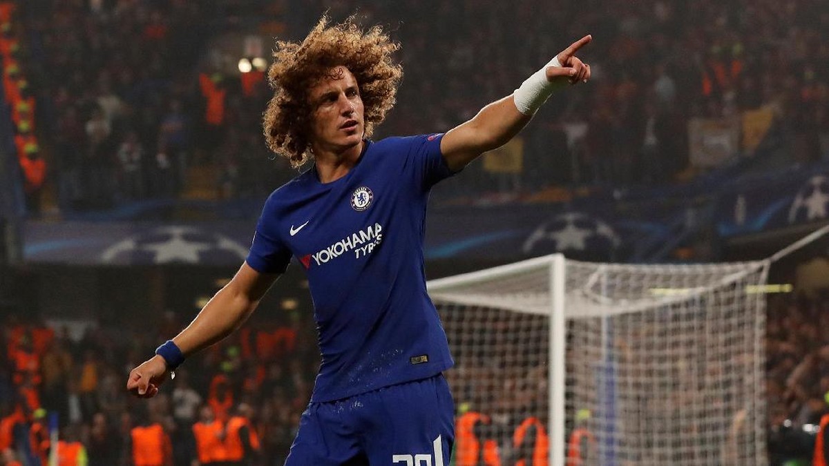 David Luiz mengalami masalah pada betisnya (Foto: Andrew Boyers/Action Images via Reuters)