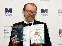 Penulis Novel tentang Catatan Fiktif Abraham Linclon Raih Penghargaan