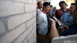 Dedi Mulyadi Buka Peluang Merapat ke Poros Baru
