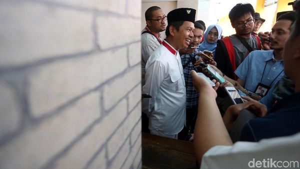 Dedi Mulyadi Buka Peluang Merapat ke Poros Baru