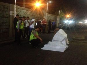 Identitas Pria yang Terjun dari Lantai 5 Tunjungan Plaza 1 Terkuak