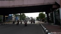 Foto: Di Sini Lokasi Emak-emak Topless Seruduk Bajaj yang Viral