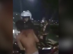 Video Begal Diamuk Warga di Kanal Banjir Timur