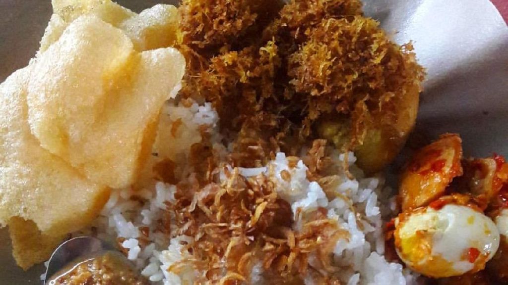 Jangan Ngiler Ya, Ini Nasi Uduk yang Jadi Sarapan Netizen