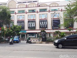 Ini Lokasi Emak-emak Topless Seruduk Bajaj di Mangga Dua