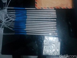 Paket Berisi 15 Sumbu Detonator Ditemukan di Bandara Makassar