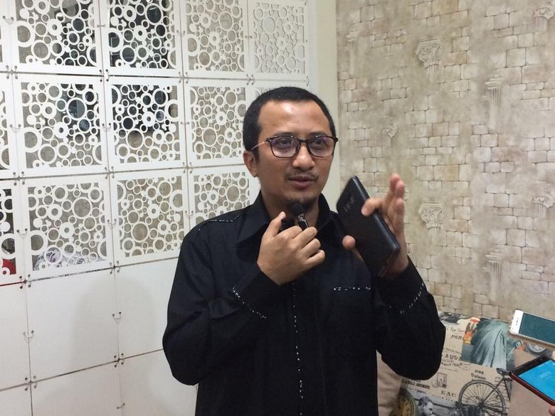 Yusuf Mansur Harap Arifin Ilham Cepat Sembuh dan Balik Lagi Berdakwah