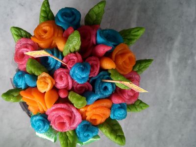 Kreatif! Pempek Ulang Tahun Ini Dibentuk Mirip Buket Bunga Hingga Ikan Nemo