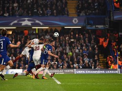 Satu Poin yang Puaskan Dzeko