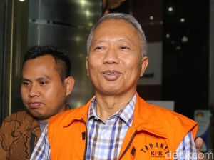 Eks Dirjen Hubla Irit Bicara Usai Diperiksa KPK Eks Dirjen Hubla Irit Bicara Usai Diperiksa KPK