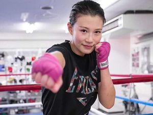 Foto: Intip Pesona Tomomi Takano, Petinju Cantik dan Seksi Asal Jepang