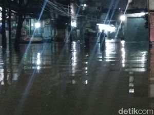 Banjir di Kemang Utara, Lalin Macet Total