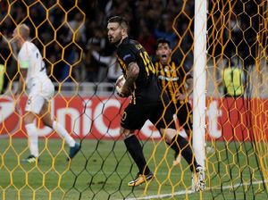 Cinta Inter, Penyerang AEK Ini Ingin Bobol Gawang Milan Cinta Inter, Penyerang AEK Ini Ingin Bobol Gawang Milan