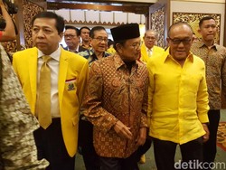 Habibie hingga Ical Hadiri Seminar HUT Ke-53 Golkar