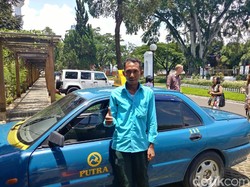Bantu Turis, Sopir Taksi Jujur Ini Dapat Hadiah dari Ridwan Kamil