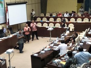 Pembacaan Sikap Fraksi di Komisi II soal Perppu Ormas Ditunda