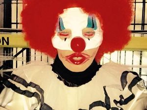 Deretan Kostum Unik Para Seleb saat Halloween Deretan Kostum Unik Para Seleb saat Halloween