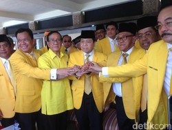 Novanto Absen Bersaksi di Sidang e-KTP, Golkar: Ada HUT Partai