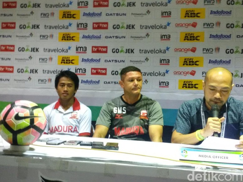 Terpeleset di Kandang Persib, Madura United Yakin Kans Juara Masih Terbuka Terpeleset di Kandang Persib, Madura United Yakin Kans Juara Masih Terbuka
