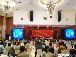 Luhut: Kita Cegah Poso Jadi Basis Teroris