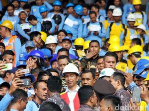 Jokowi Pamer 7 Juta Tenaga Kerja Terserap Proyek Infrastruktur RI