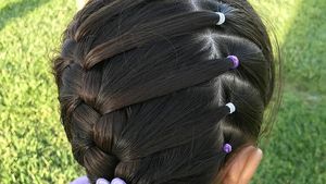 Cantiknya Gaya Kepang Rambut si Kecil yang Bisa Bunda Coba